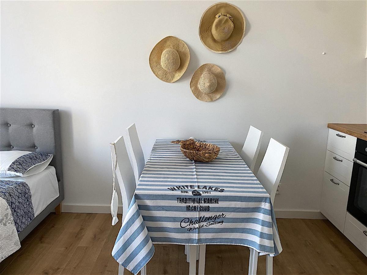 Apartamenty Marea Rentals Aquarius Устка Экстерьер фото