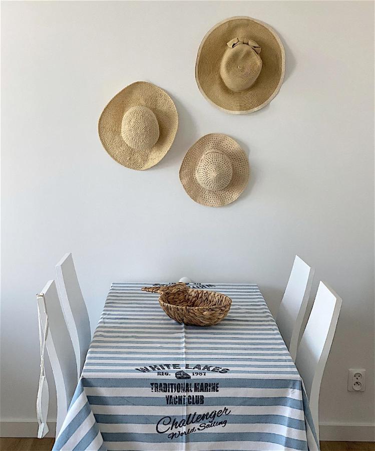Apartamenty Marea Rentals Aquarius Устка Экстерьер фото