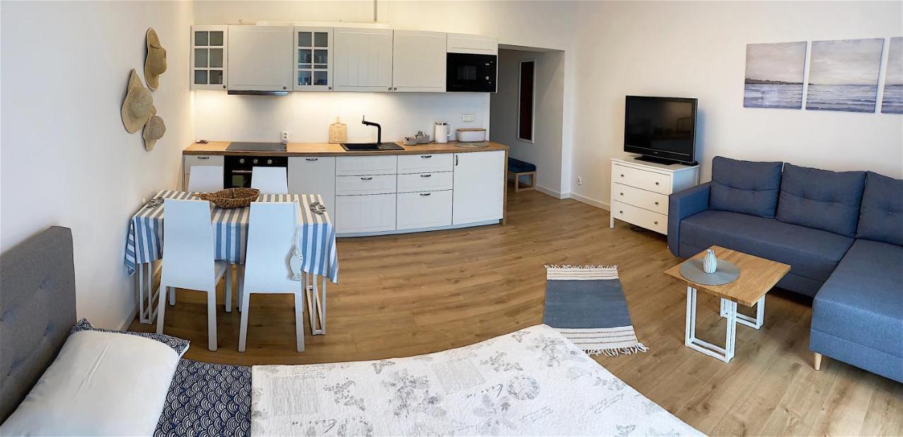 Apartamenty Marea Rentals Aquarius Устка Экстерьер фото