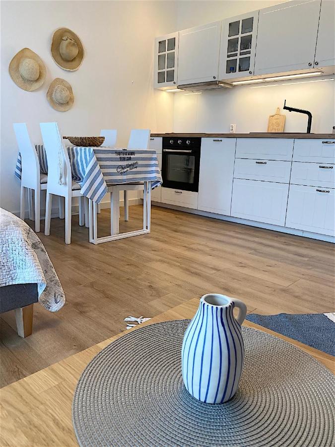 Apartamenty Marea Rentals Aquarius Устка Экстерьер фото
